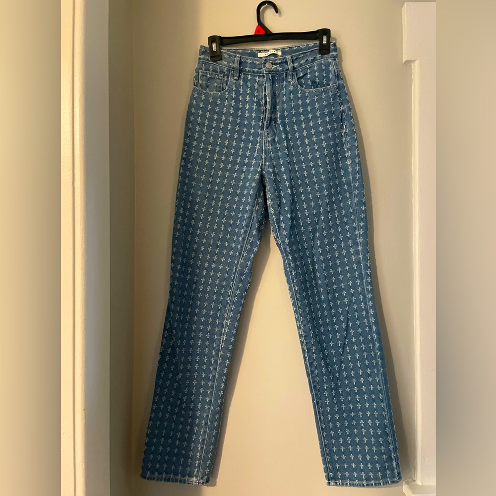 Pacsun Medium Blue Dad Jeans. SIZE 25. VERY GOOD CONDITION